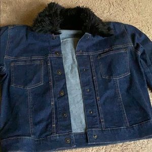 Blue Jean Jacket w/ fur on top